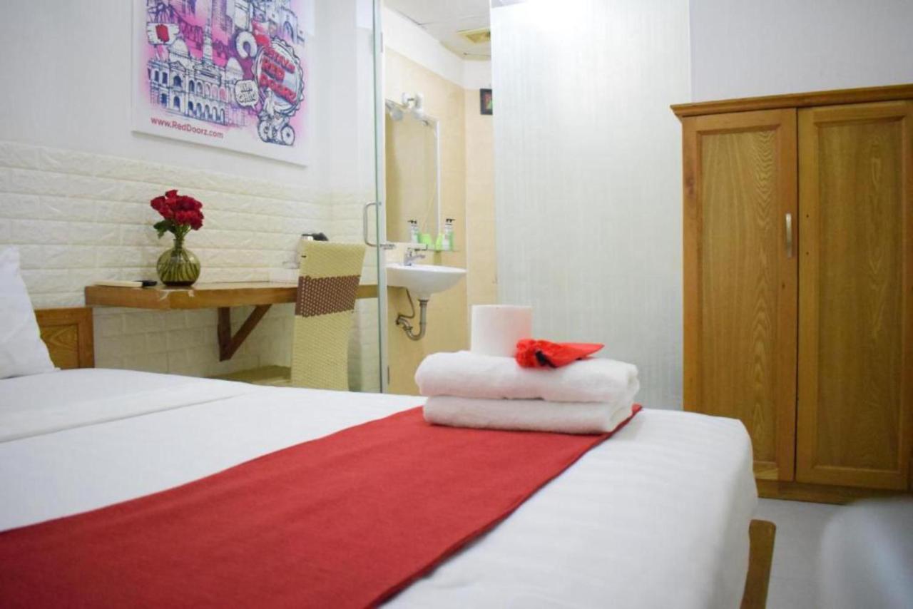 הו צ'י מין סיטי Reddoorz Marieline 2 Hotel מראה חיצוני תמונה